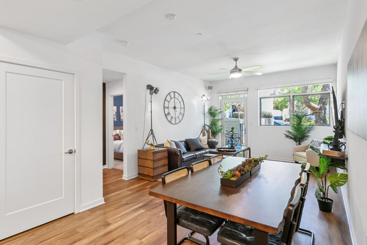 Beverly Grove Chic City Oasis 2 Bedroom Apt With Den 138 Los Angeles Extérieur photo