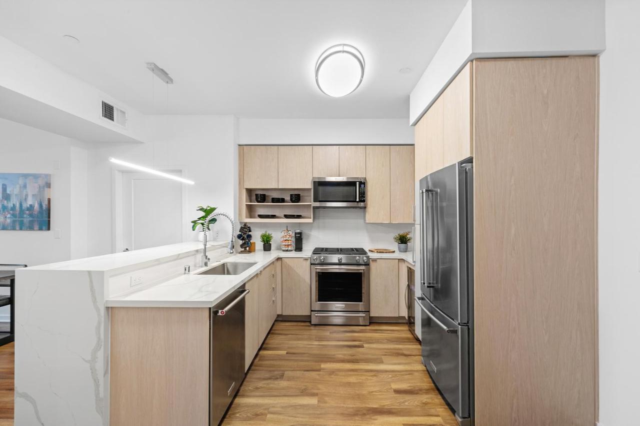 Beverly Grove Chic City Oasis 2 Bedroom Apt With Den 138 Los Angeles Extérieur photo