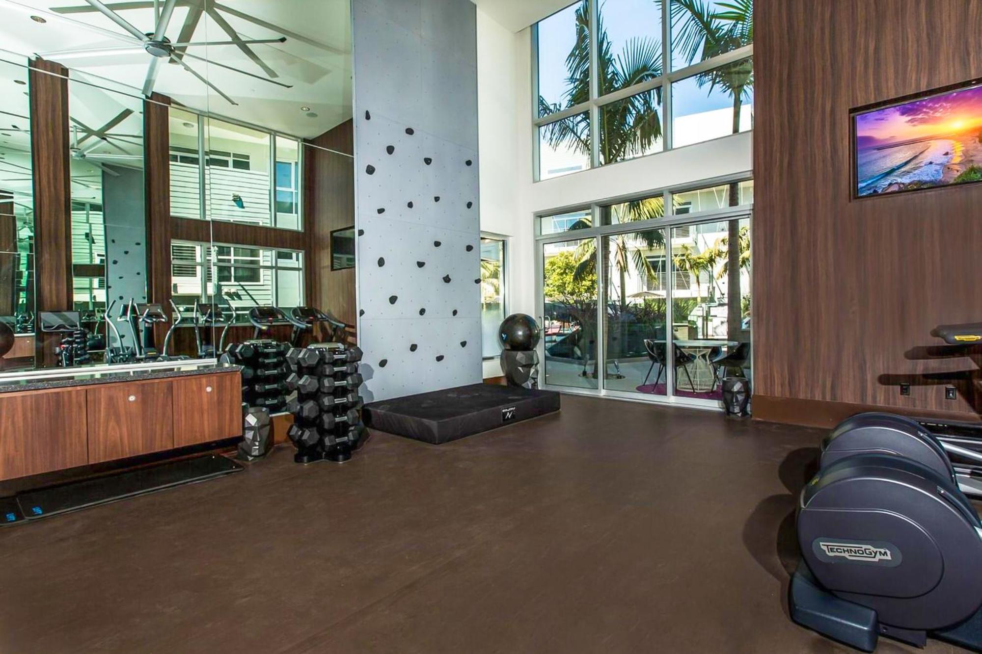 Beverly Grove Chic City Oasis 2 Bedroom Apt With Den 138 Los Angeles Extérieur photo